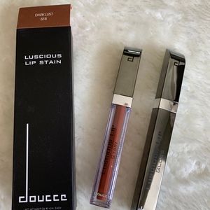 Doucce Luscious Lip Stain